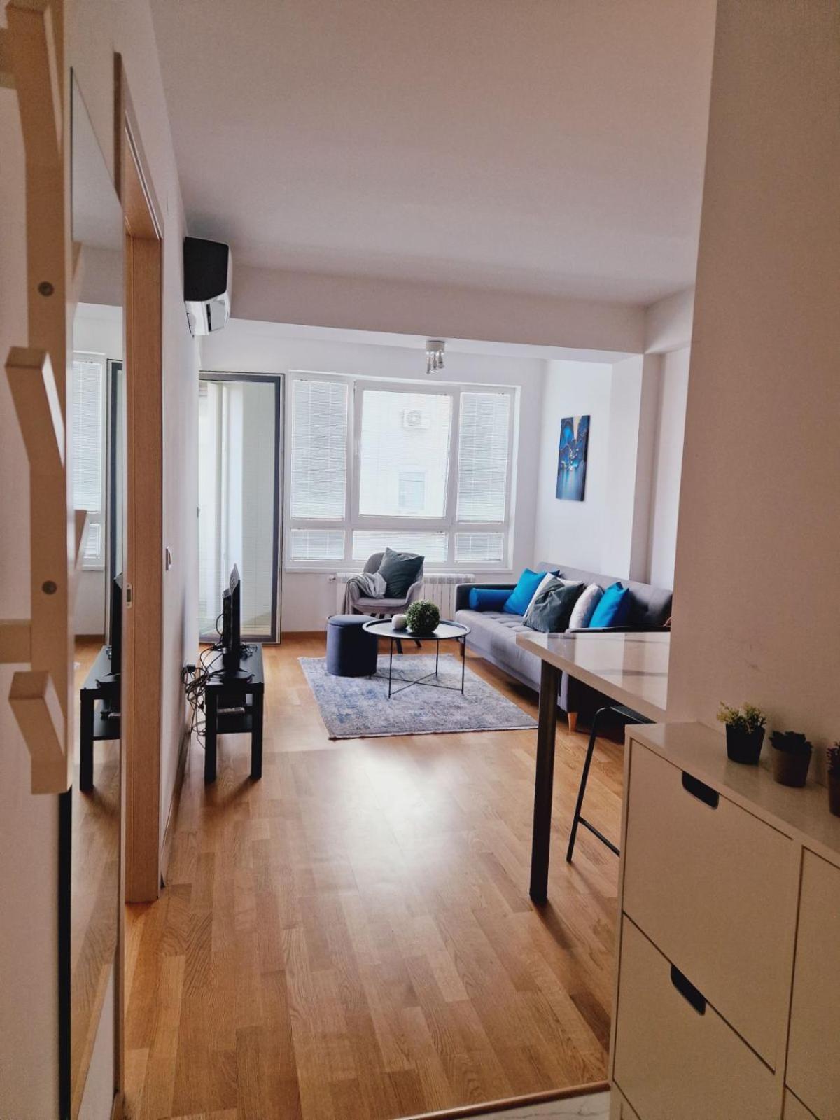 Kamche Lux Apartment สโกเปีย ภายนอก รูปภาพ