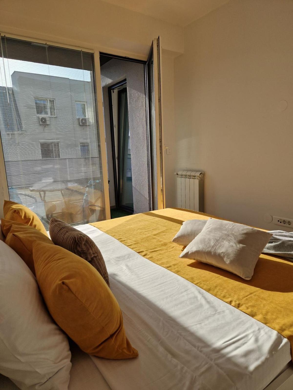 Kamche Lux Apartment สโกเปีย ภายนอก รูปภาพ